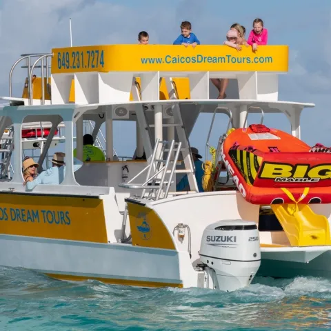 a boat that is floating in the water