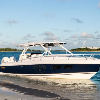 a small boat in a body of water